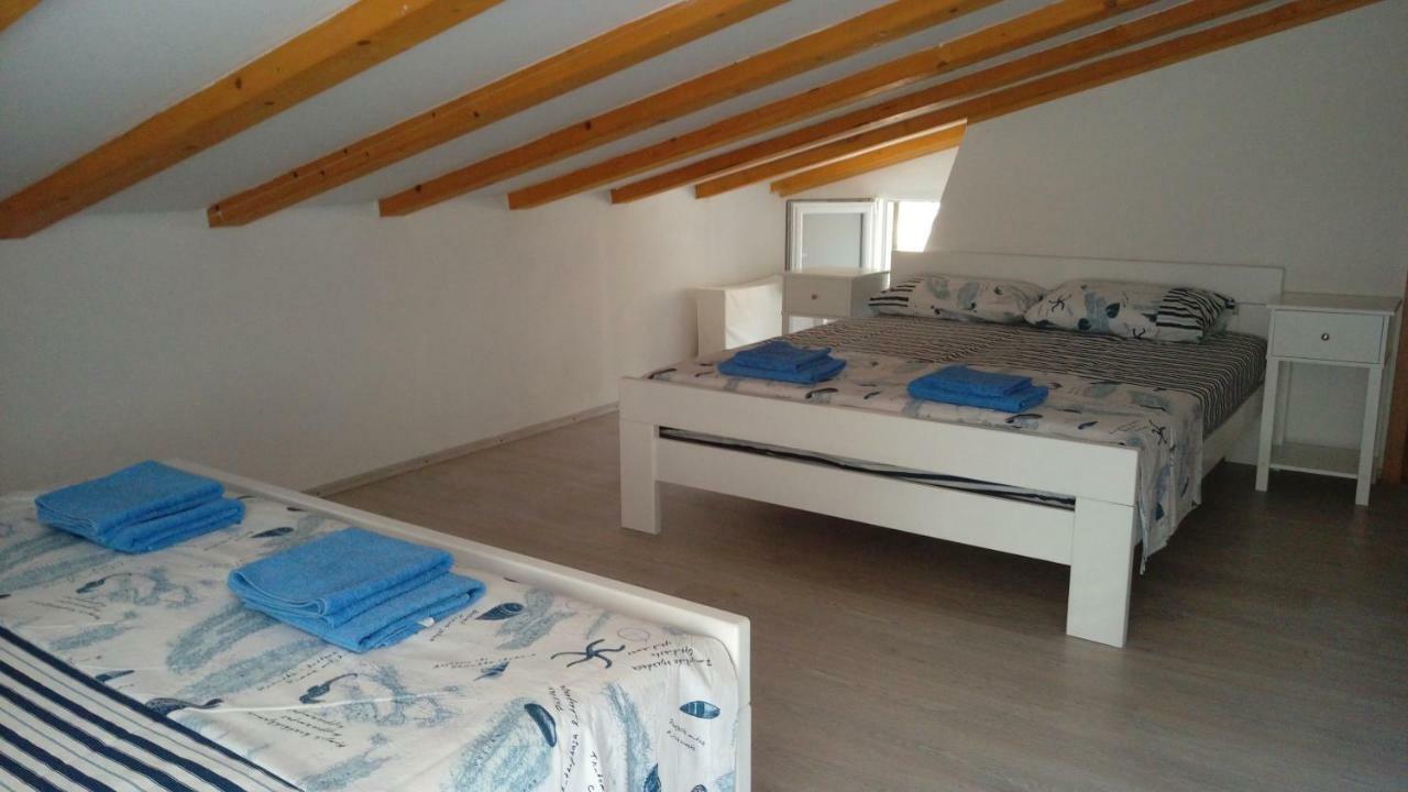 Buc-Vila Nada Villa Cres Eksteriør billede